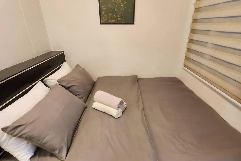 Great View In Makati Apartment Manila