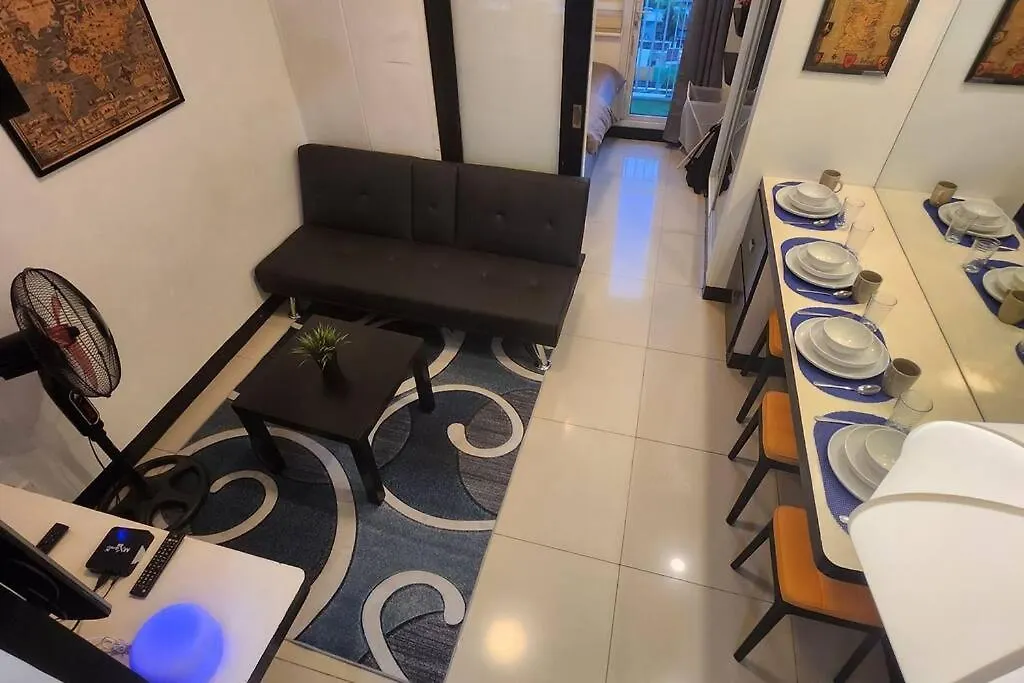 Great View In Makati Apartment Manila