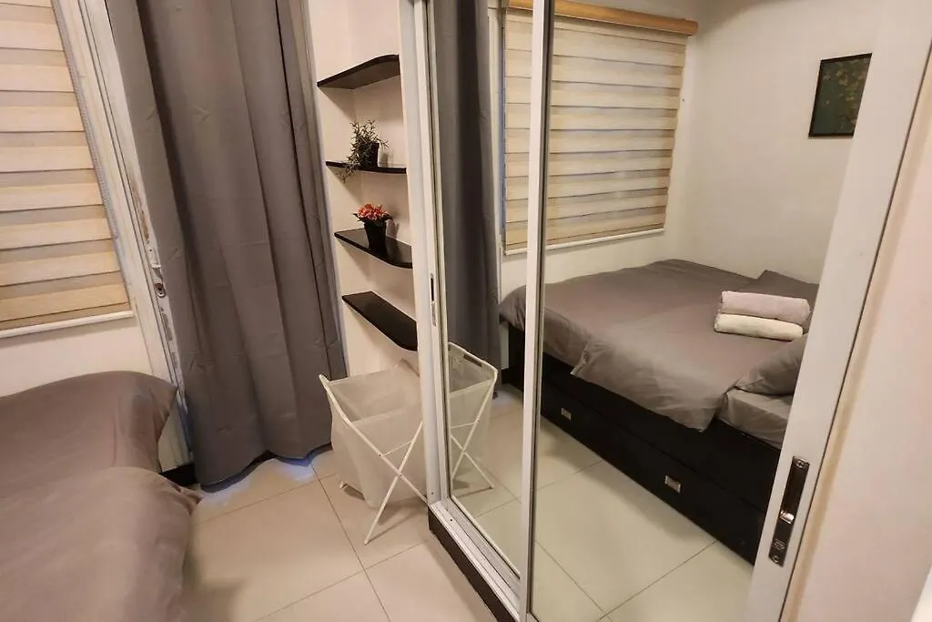 Great View In Makati Apartment Manila